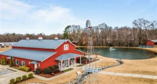 Discover the Enchanting Secrets of Carrollock Farms: A Willow Springs Wedding Haven 4 th 651