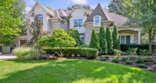 Discover Hidden Gems: Explore the Enchanting Homes of Willow Springs, IL 4 th 125