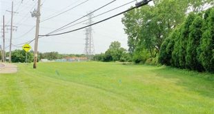 Discover the Enchanting World of 8450 Willow Springs Rd: A Haven of Comfort and Investment 11 th 204